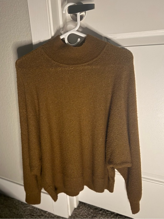 H&M Sweaters - H&M Brown Mock Neck Cozy Sweater